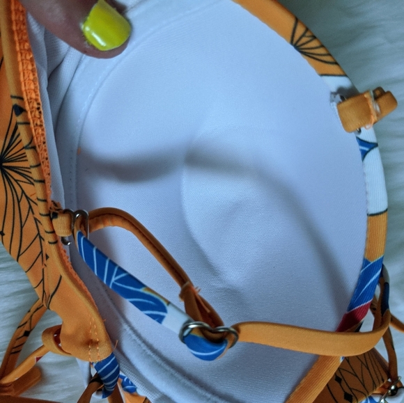 Bikini top, pushup orange floral print multi way, size medium - Picture 6 of 8